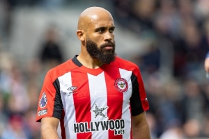 华体会体育-喀麦隆助理教练：姆贝莫对转会如此拖沓很沮丧，他确实想去曼联