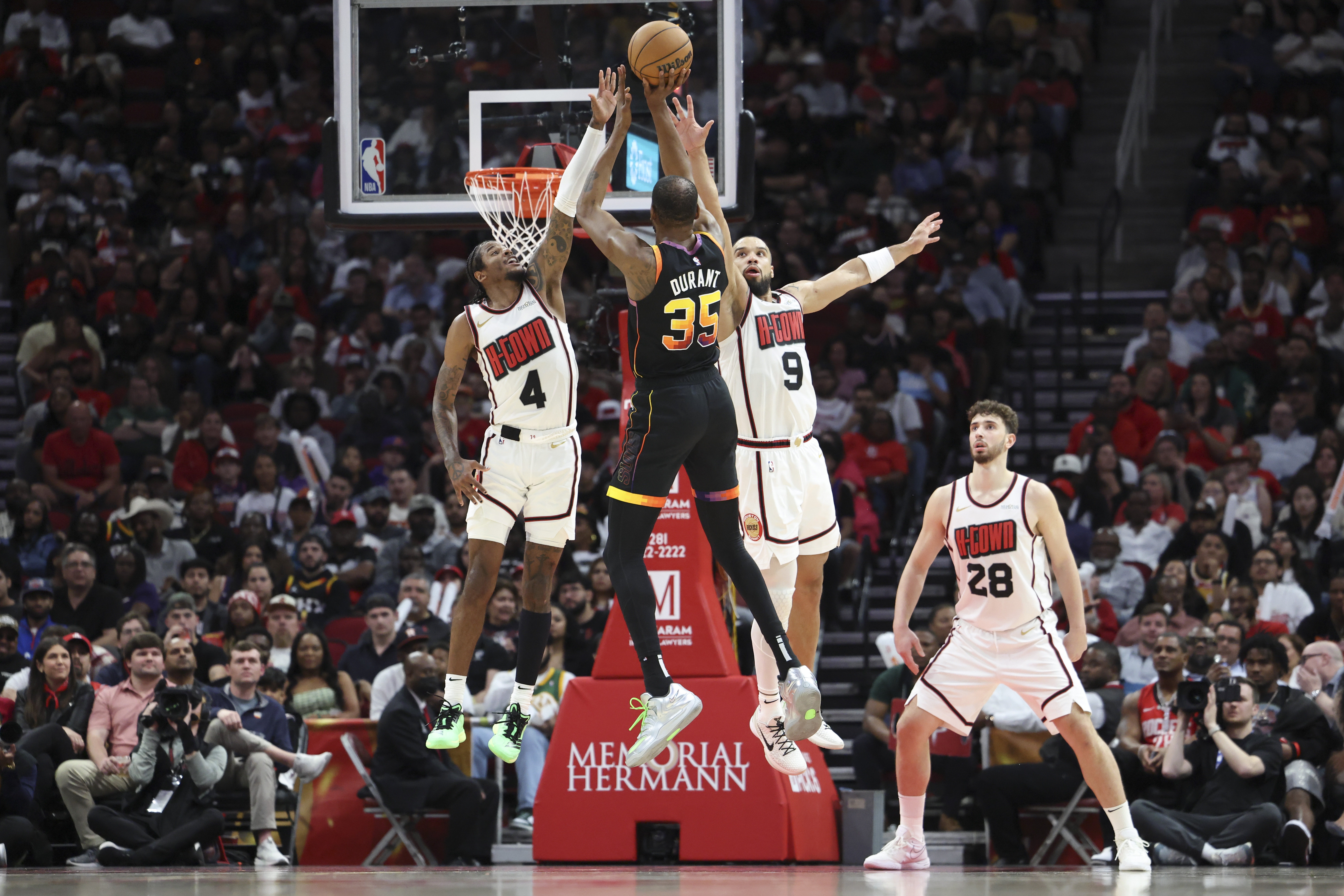 火箭赛季盘点：KD空降航天城🤩续约乌度卡🚀青年军重返季后赛