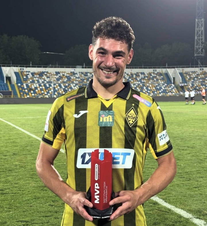 华体会hth-从葡乙降级到欧冠舞台：凯拉特前锋的两年逆袭之路，曾因低薪寻觅新生计