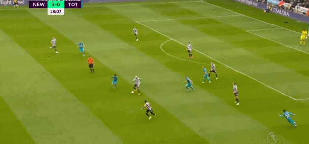 华体会-英超赛季最佳传球！当世除了莫德里奇就是他？