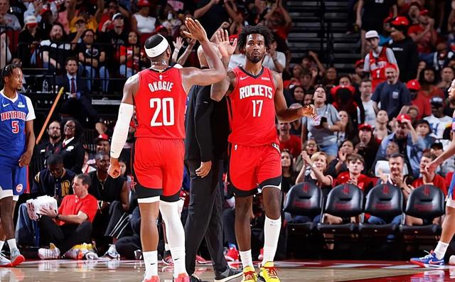 华体会-火箭复苏却忘了1人？别让“底薪王”成摆设 他1招乃隐藏王牌|奥科吉|季后赛|俄克拉荷马雷霆队|圣安东尼奥马刺队|休斯敦火箭队_新浪体育_新浪新闻