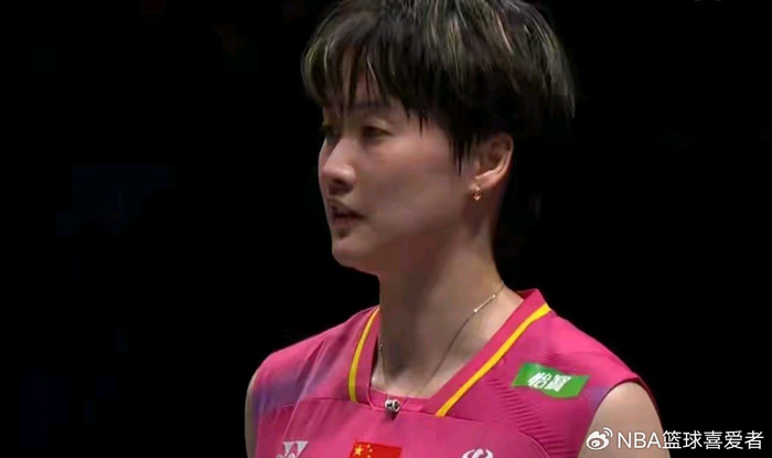 华体会官网-全英赛国羽悲喜夜：女线扛旗，男队团灭，决赛死磕韩国！|安洗莹|王祉怡|女双|半决赛|全英羽毛球公开赛_新浪体育_新浪新闻