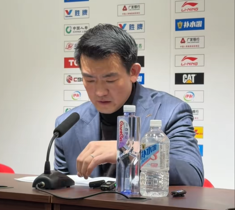 华体会体育-输山东发布会！王博批上半场满意下半场，布朗喊话下次交手！