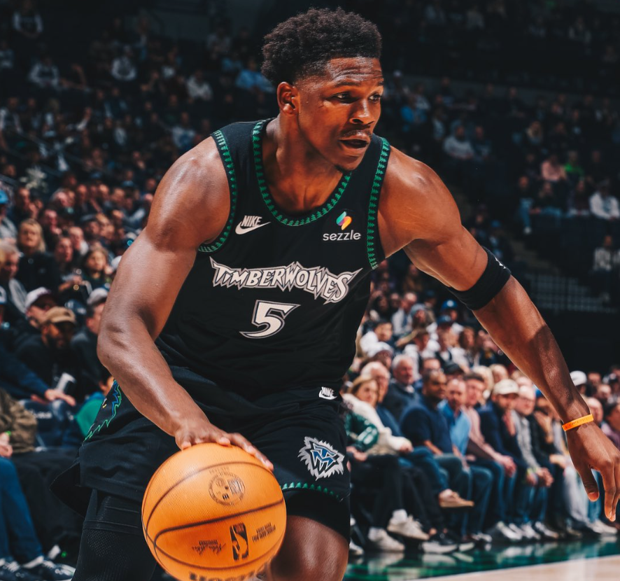 华体会-末节13分+决胜两罚！爱德华轰41+6+5断1帽 助森林狼稳住西区第四