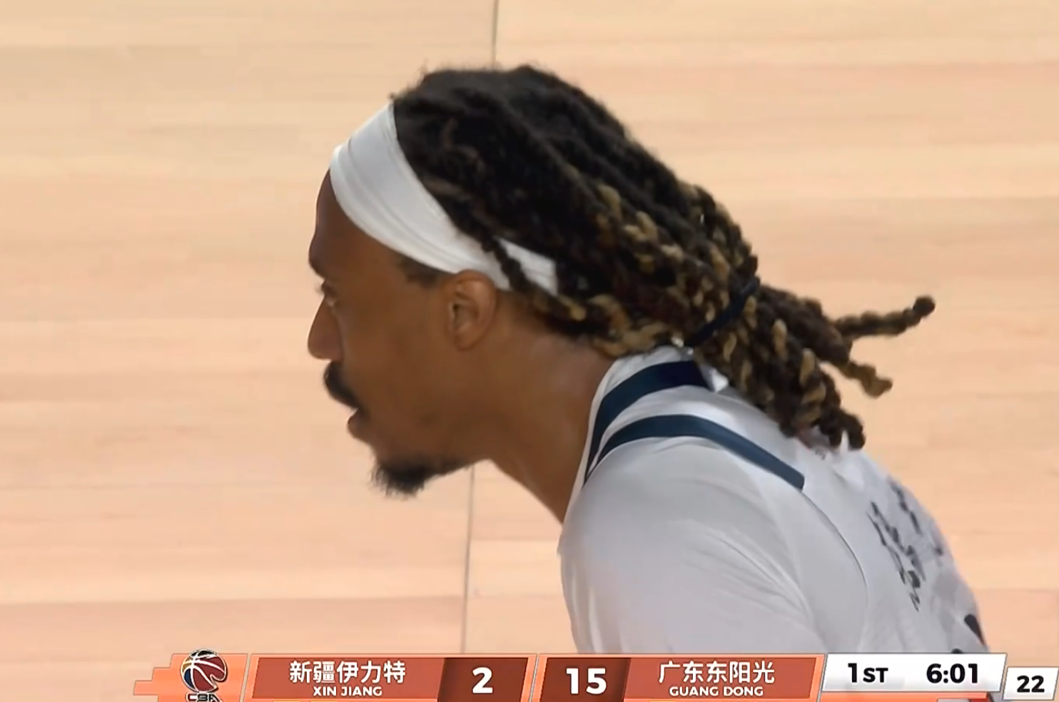 气势如虹！广东完美压制新疆，胡明轩三分建功，麦考尔首秀满分
