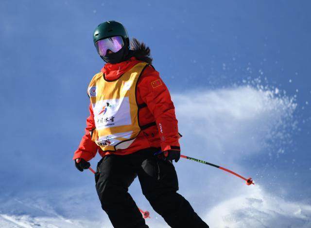 华体会体育-自由式滑雪谷爱凌两项冲金 U型场地现集团优势